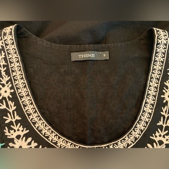 Theme Embroidered Scoopneck Black Lined Cotton‎ Shift Dress Women's Size Small - Picture 3 of 10